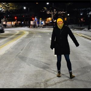 Meet your Posher, Caroline